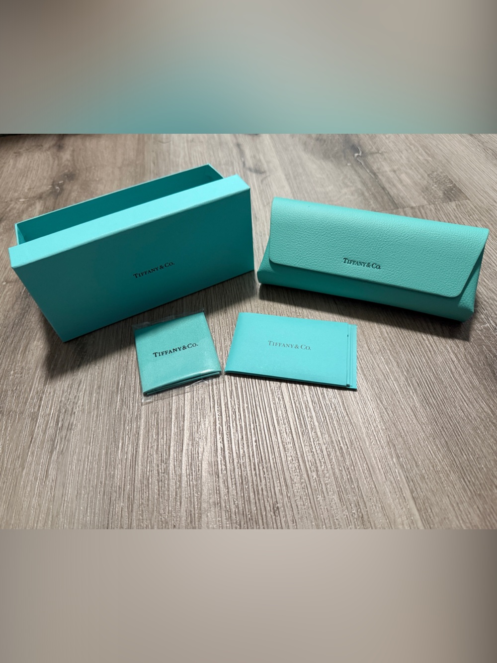 Tiffany & Co. Robin's Egg Blue Eyewear Case & trinket Box Set